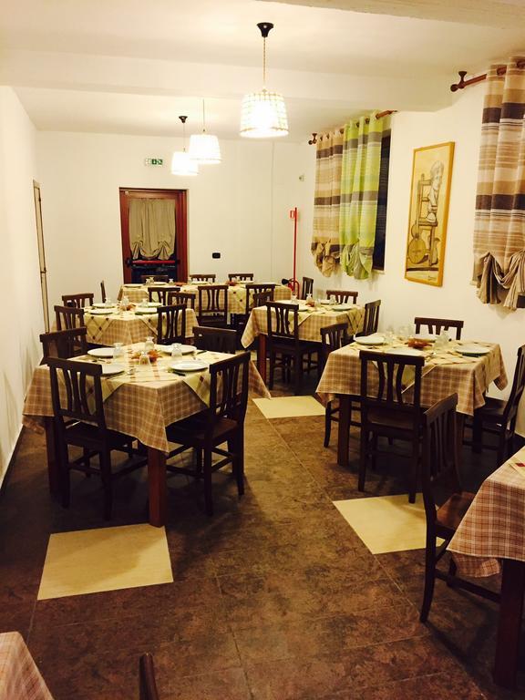 Agriturismo La Ferrovia مولفيتا المظهر الخارجي الصورة